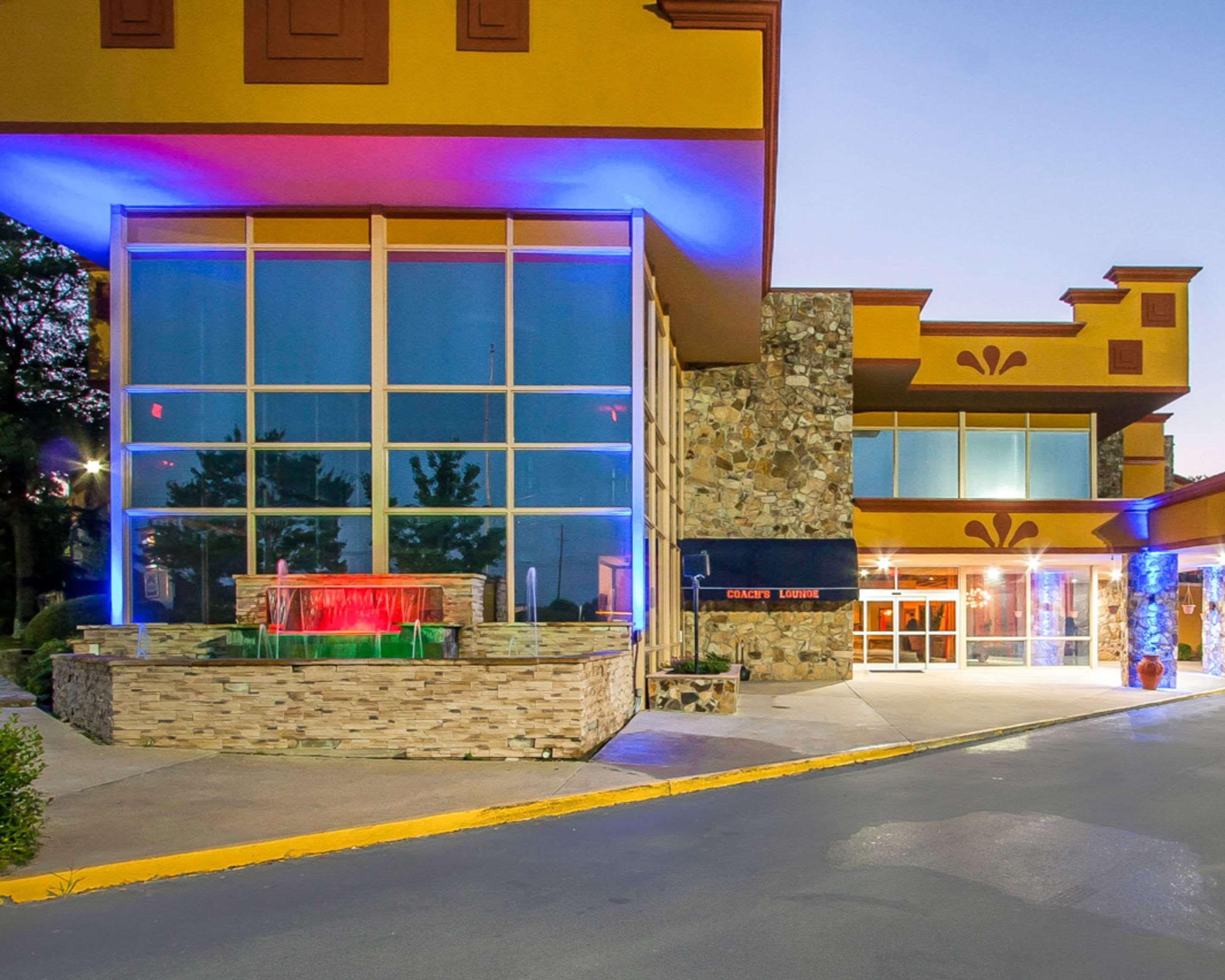 Clarion Inn & Suites University Center Auburn Luaran gambar