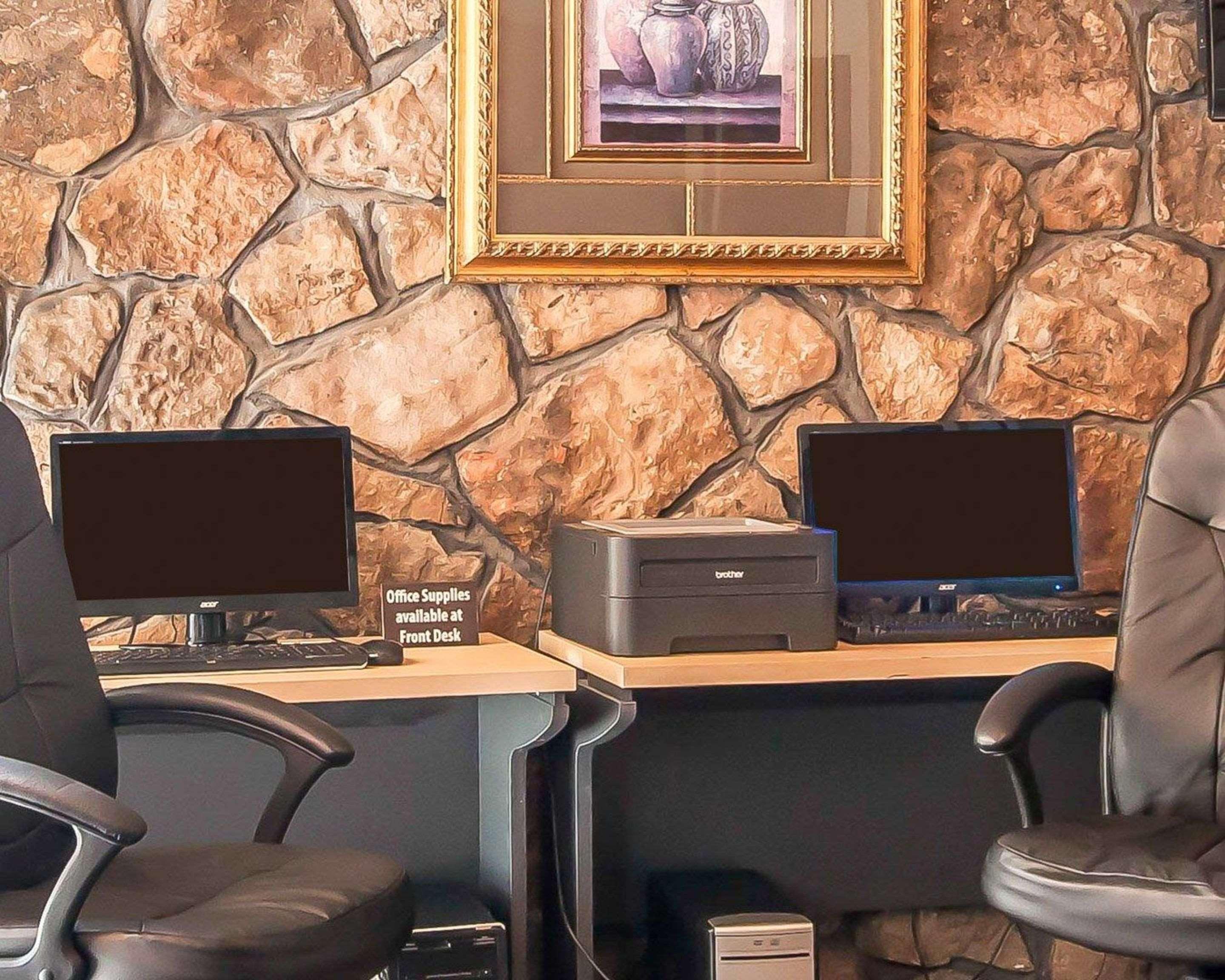 Clarion Inn & Suites University Center Auburn Luaran gambar