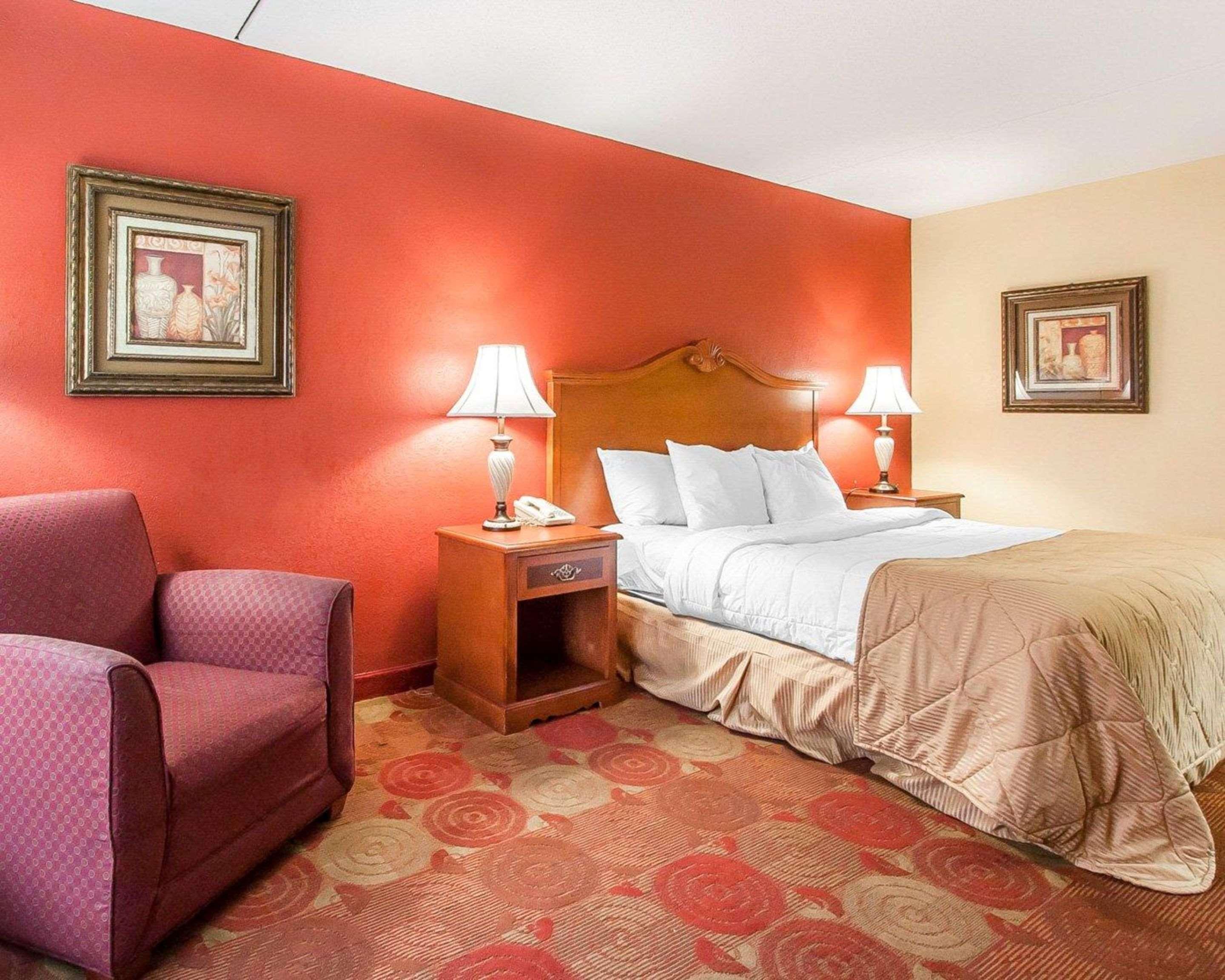 Clarion Inn & Suites University Center Auburn Luaran gambar